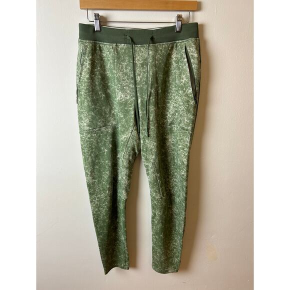 Lululemon Textured Tech Pant Denim Wash Print Green Twill Multi Size M - Picture 2 of 6